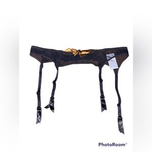 Intimissimi Black Lace and Brown Bow Garter Belt